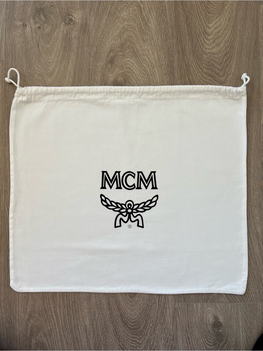 Mcm dust bag (C746)